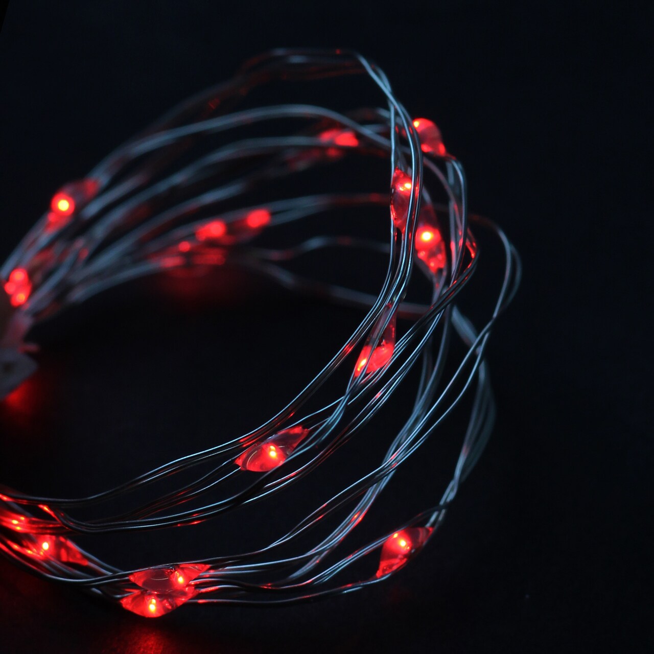 Northlight 18 Battery Operated Red LED Micro Fairy Christmas Lights 4.25 ft Silver Wire